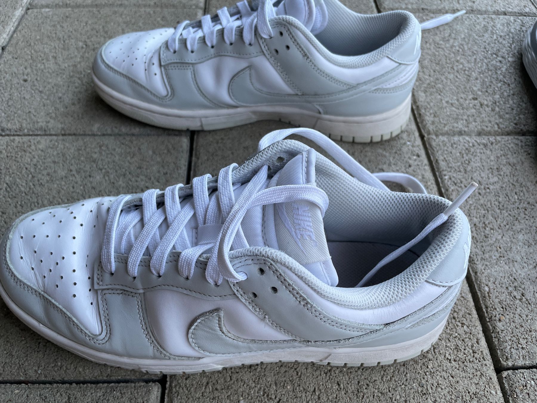 Nike Scarpe da donna: Nike Dunk Low Weiss Gr. 40: Neuwertig – Nuovo (secondo la descrizione) da Winterthur venduto da seamaster1 1