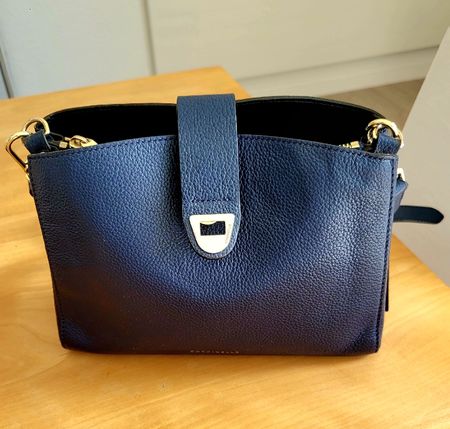 Edle Handtasche Coccinelle dunkelblau Leder Top  Zustand!