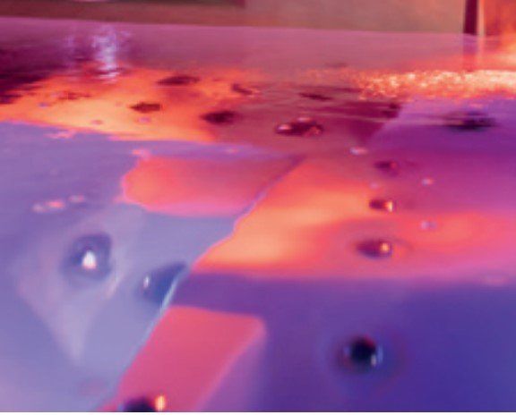 Whirlpool: Spa acrylique Square NetSpa Wave 5 places – Nuovo (secondo la descrizione) da Martigny venduto da ShowroomXL 5