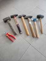 6x Hammer und 1x Knipex Seitenschneider