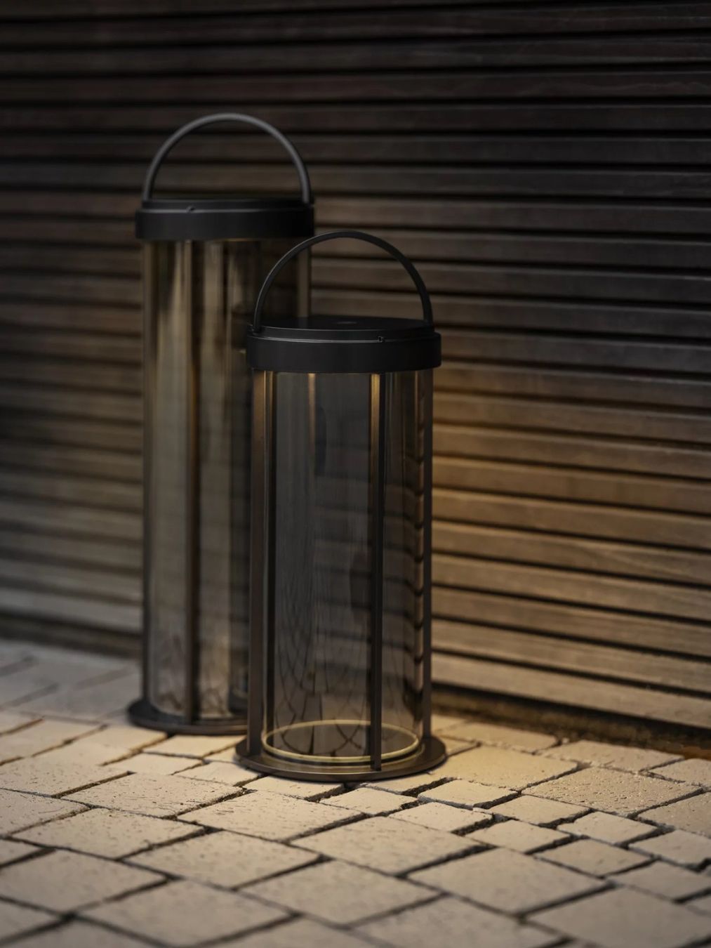 Blomus Lanterne: BLOMUS Mobile LED-Leuchte MITURO Size S, Gunmetal – Nuovo (secondo la descrizione) da Kägiswil venduto da nick333 7