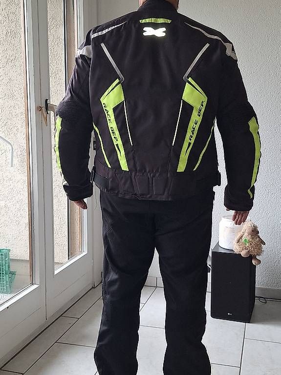 IXS Lotti di vestiti: Motorrad Jacke und Hose – Usato da Kyburg-Buchegg venduto da krebs0202 1