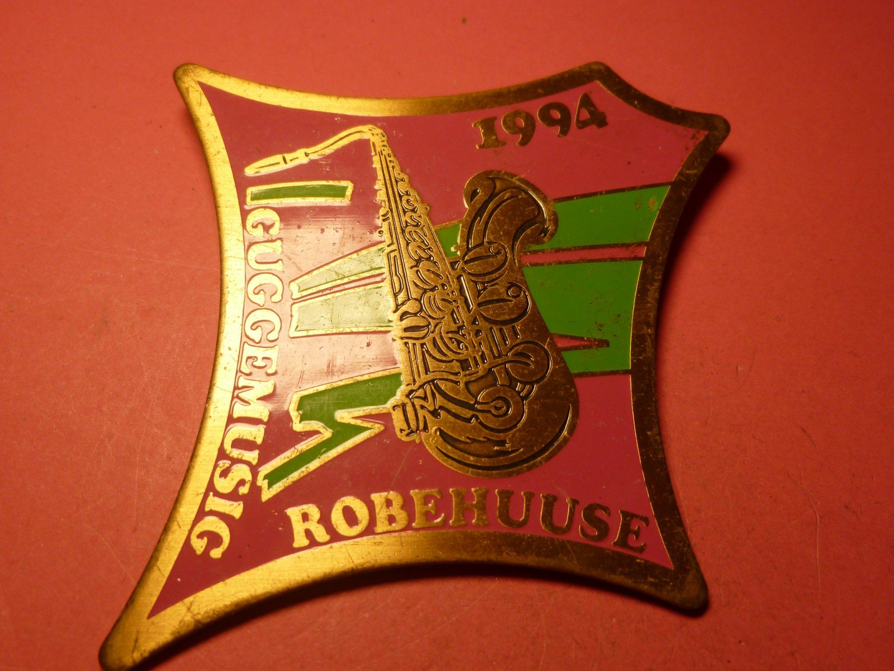 Plaquettes & Badges: ROBEHUUSE 1994 – D'occasion à Ried (Muotathal) par Mandarin02
