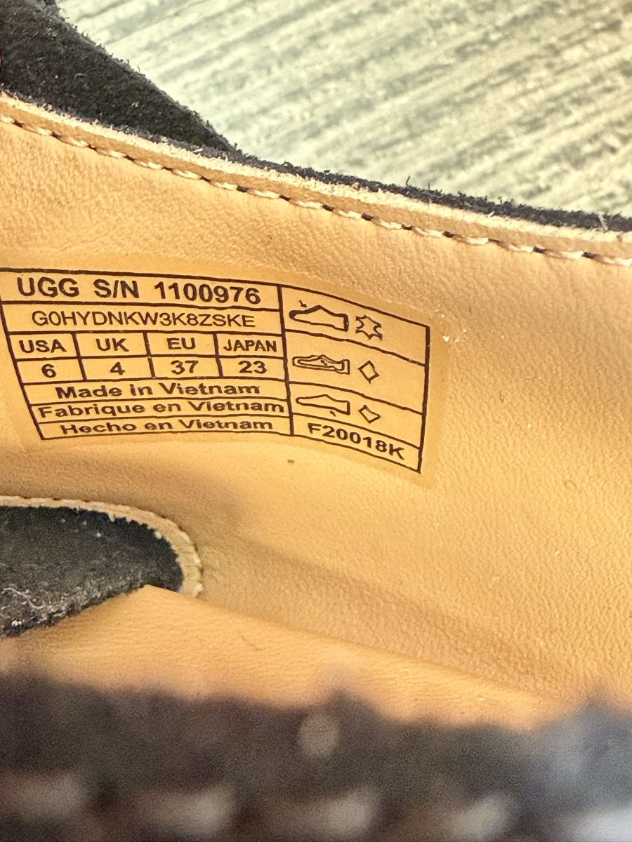 Ugg Scarpe da donna: Sandales compensées UGG noires  - Taille 37 – Nuovo (secondo la descrizione) da Monthey venduto da Joseph-29 5