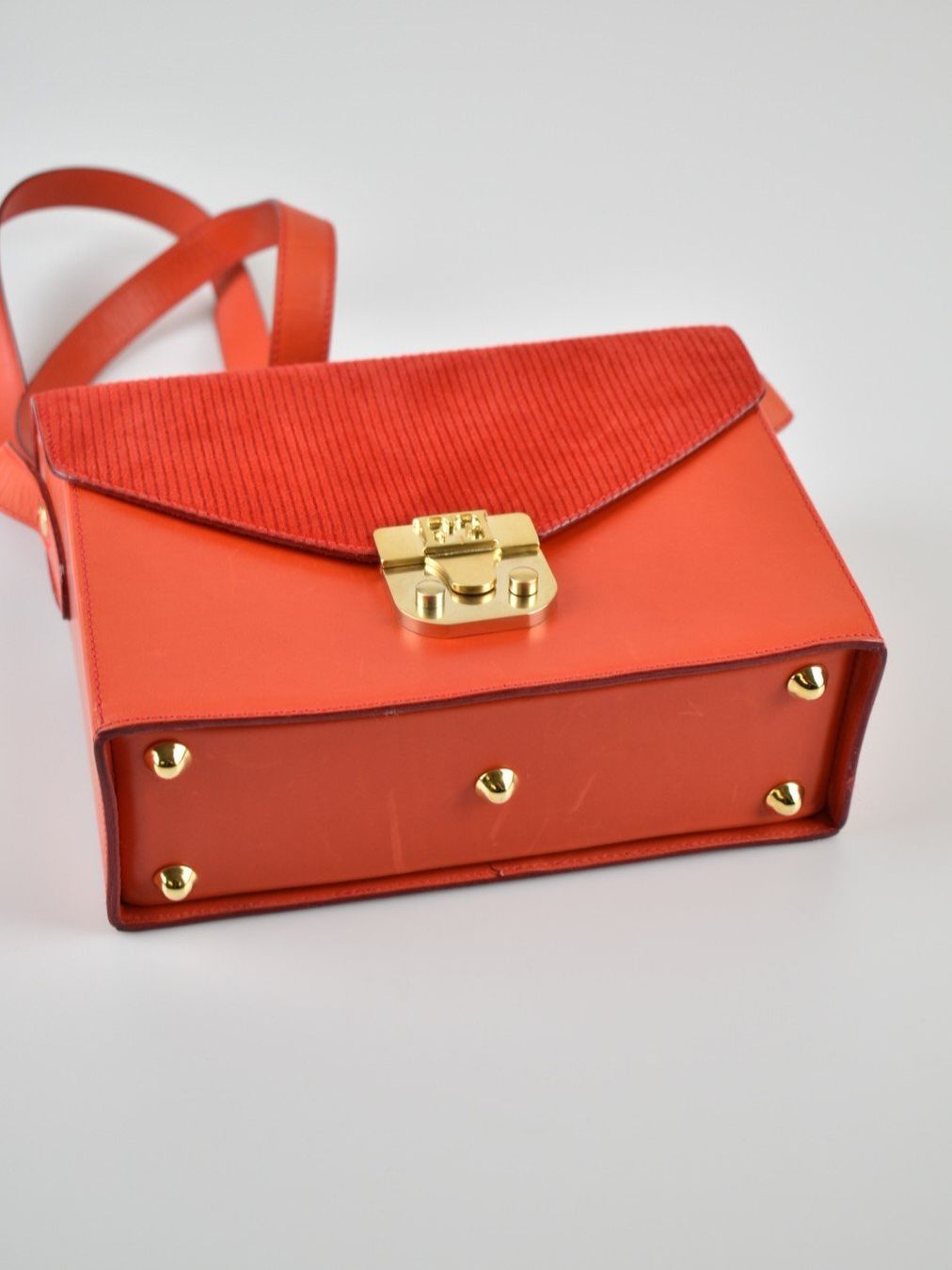 Escada Borse da donna: Escada Tasche, Leder/Cord – Usato da Nürensdorf venduto da 2ND_STORY 4