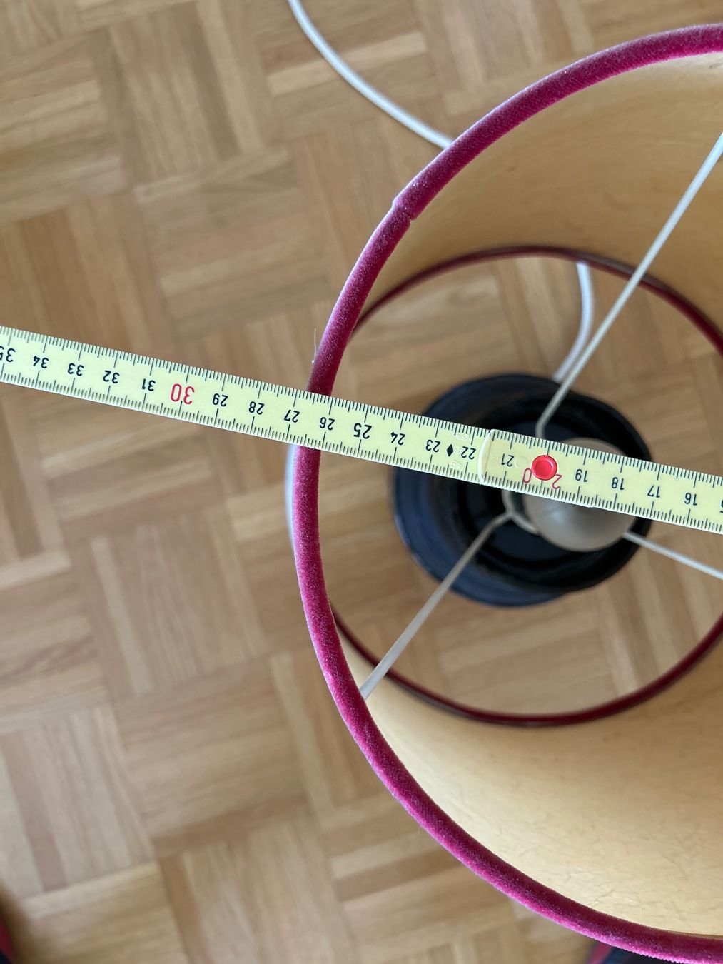 Lampade: Stehlampe zu verkaufen – Usato da Härkingen venduto da Torii 4