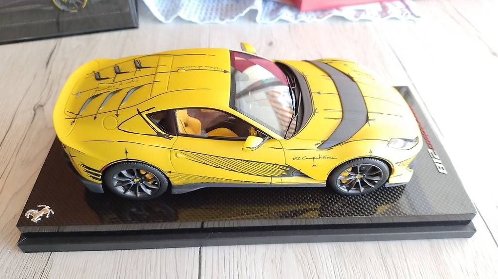 Ferrari Modellini d'auto: Ferrari 1/18 – Nuovo e nell'imballaggio originale da Ostermundigen venduto da nikcal 1