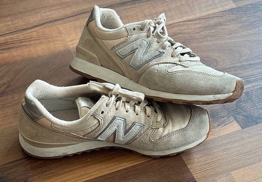 Damenschuhe: New Balance Sneakers Gr. 38 – Gebraucht aus St. Gallen von mustang96