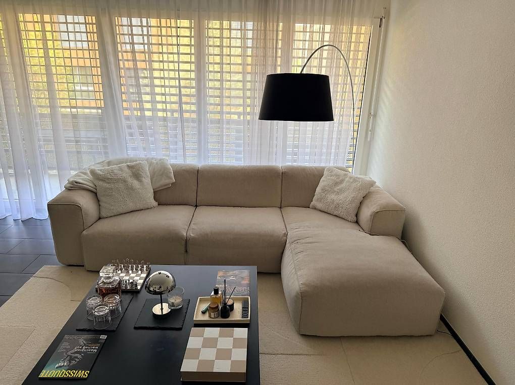Sofas: Neuwertiges beiges Sofa – Gebraucht aus Ostermundigen von ad__gc8p 4
