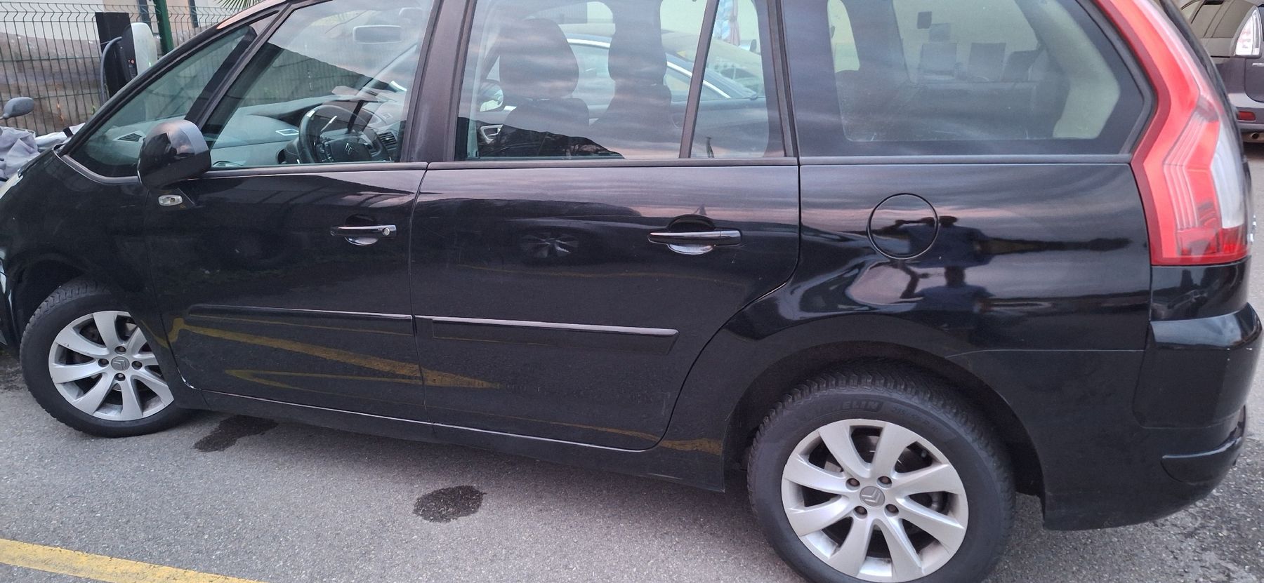 Citroën Autos: CITROEN C4 PICASSO AUTOMATIC  – D'occasion à Domdidier par alr_s9lh 1