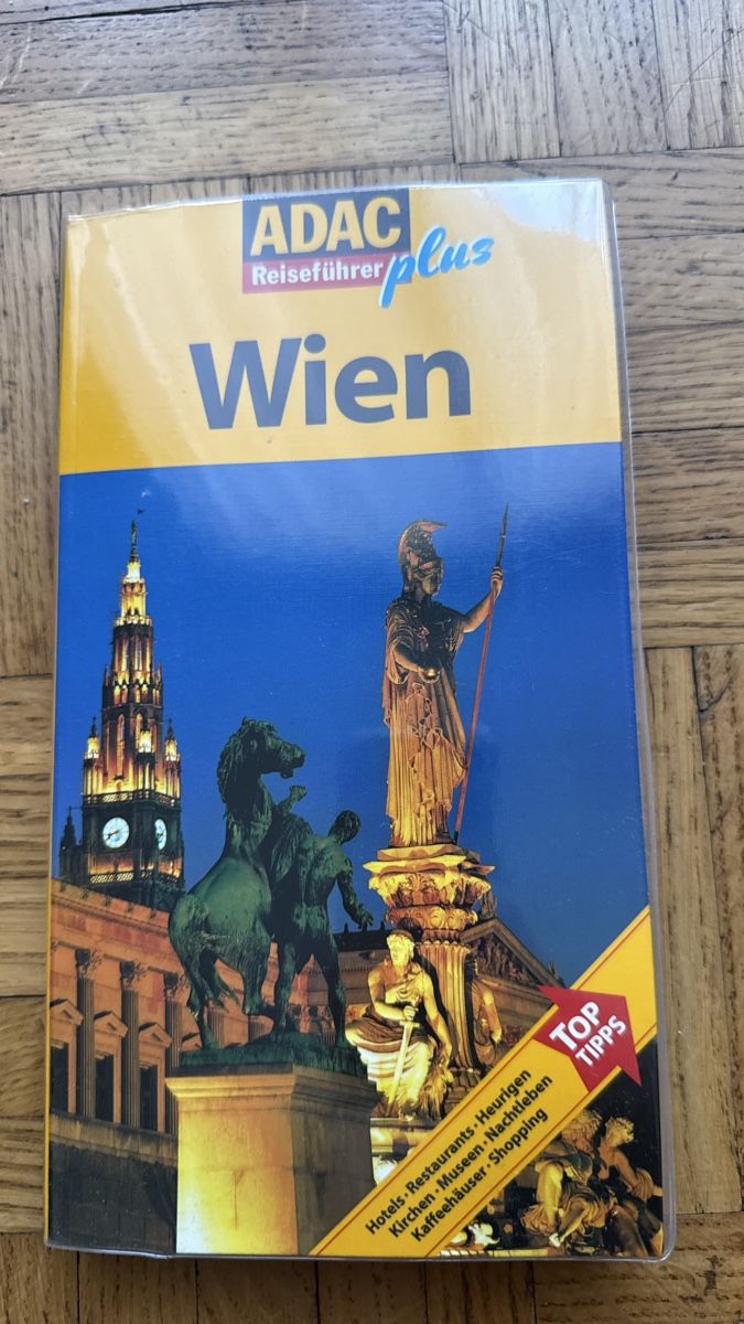 Libri: Reiseführer Wien inkl. Stadtplan – Usato da Zürich venduto da Gabiii