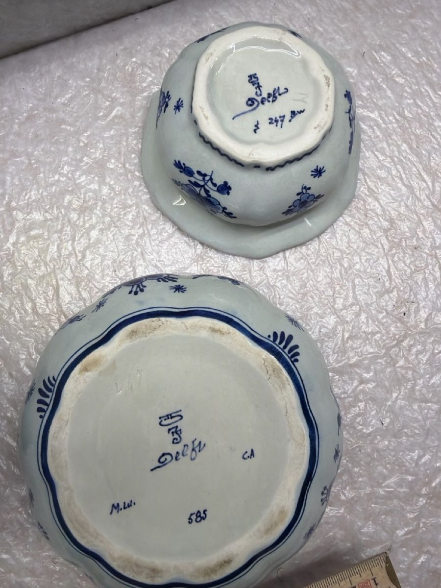 Tutte le decorazioni: Delft Blauw Keramik KonvolutVase, Dose, Schale – Usato da Rotkreuz venduto da perlengott 3