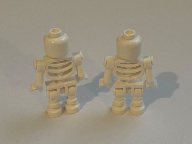 2x Lego Skelette (squelette) NEU 2