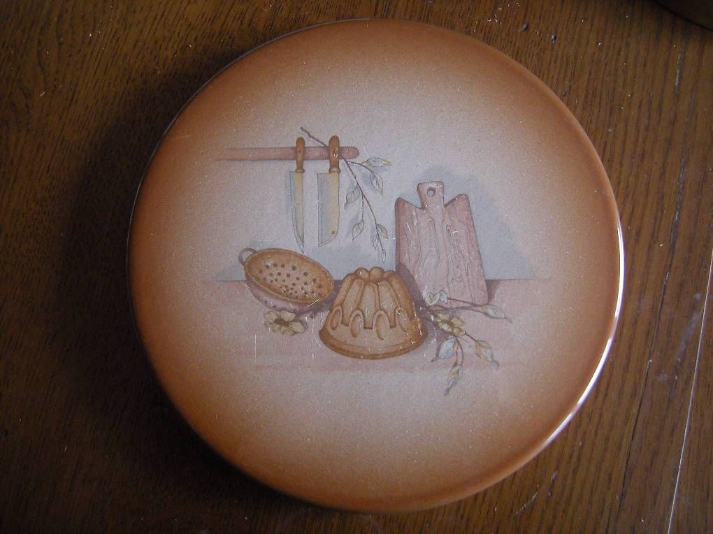 Cuisines complètes: Caches plaques électriques de 20cm, 2 pces peu utilisées – D'occasion à Roche VD par pre_h85m 1