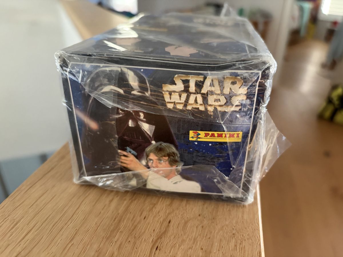 Panini Cartes à collectionner: Star Wars panini box 100 Tüten 1996 – D'occasion à Treyvaux par goali1fcea 2