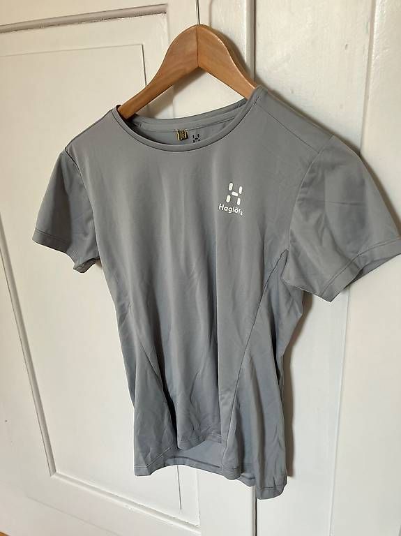 T-Shirts: Haglöfs Sport-Tshirt – Gebraucht aus Bern von ani_k8vn