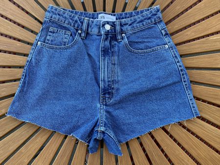 Shorts denim bleu Zara - neuf - taille 34