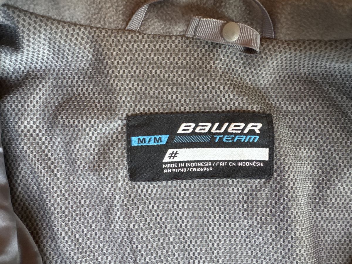 Bauer Giacche: Eishockey Trainingsjacke Bauer Schwarz Grösse M/M – Usato da Schlierbach venduto da Lega1 2