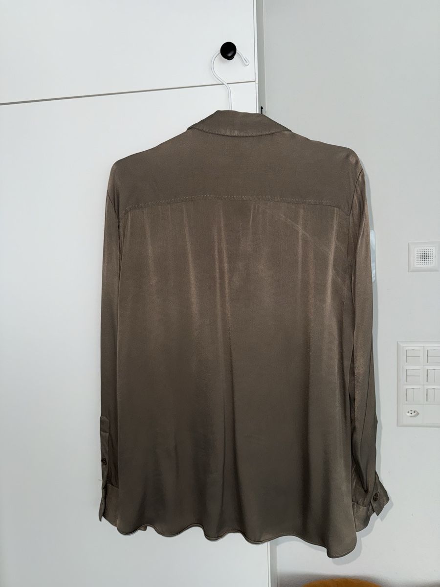 Zara Camicette: Shiny Bluse von Zara – Usato da Zürich venduto da mel_87ct 2