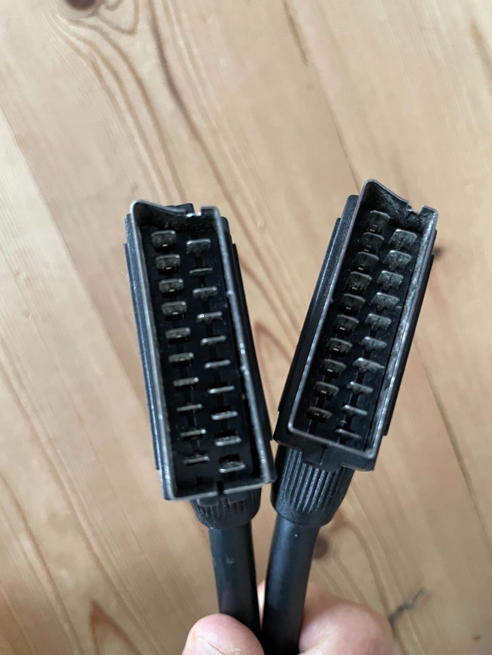Cavi: SCART-Kabel 1.5m – Usato da Langenthal venduto da Baltimore1569 1