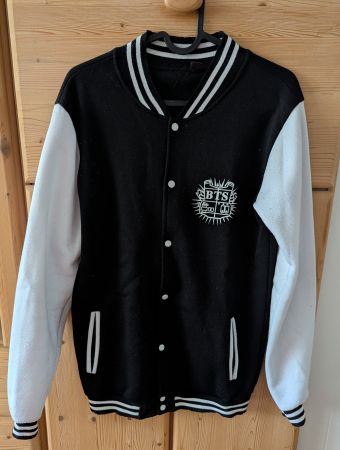 BTS College Jacke (Jungkook)