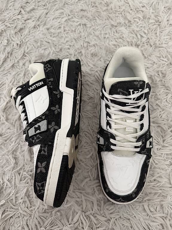 Scarpe da donna: Coole Sneaker für Sommer – Usato da Thayngen venduto da SimonMayer1 1