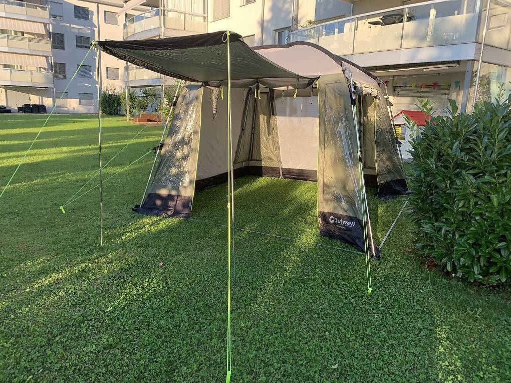 Tentes: Pavillon Zelt Outwell – D'occasion à Wallisellen par Aclaudio82 1