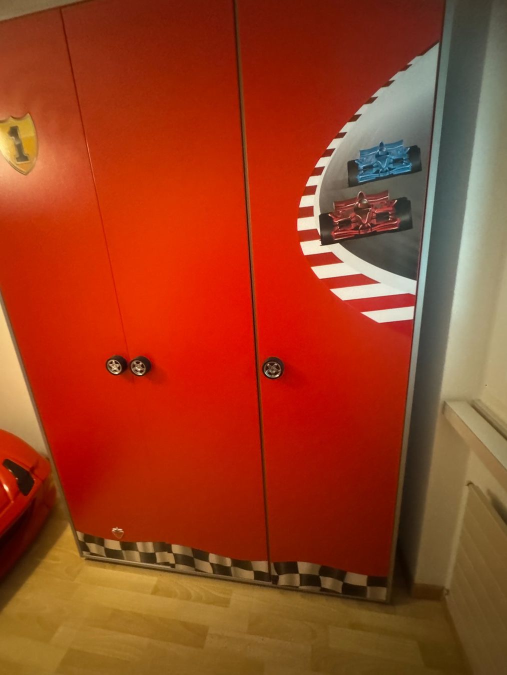 Betten: Autobett, Schrank & Schreibtisch SET – Gebraucht aus Suhr von Tina111 5