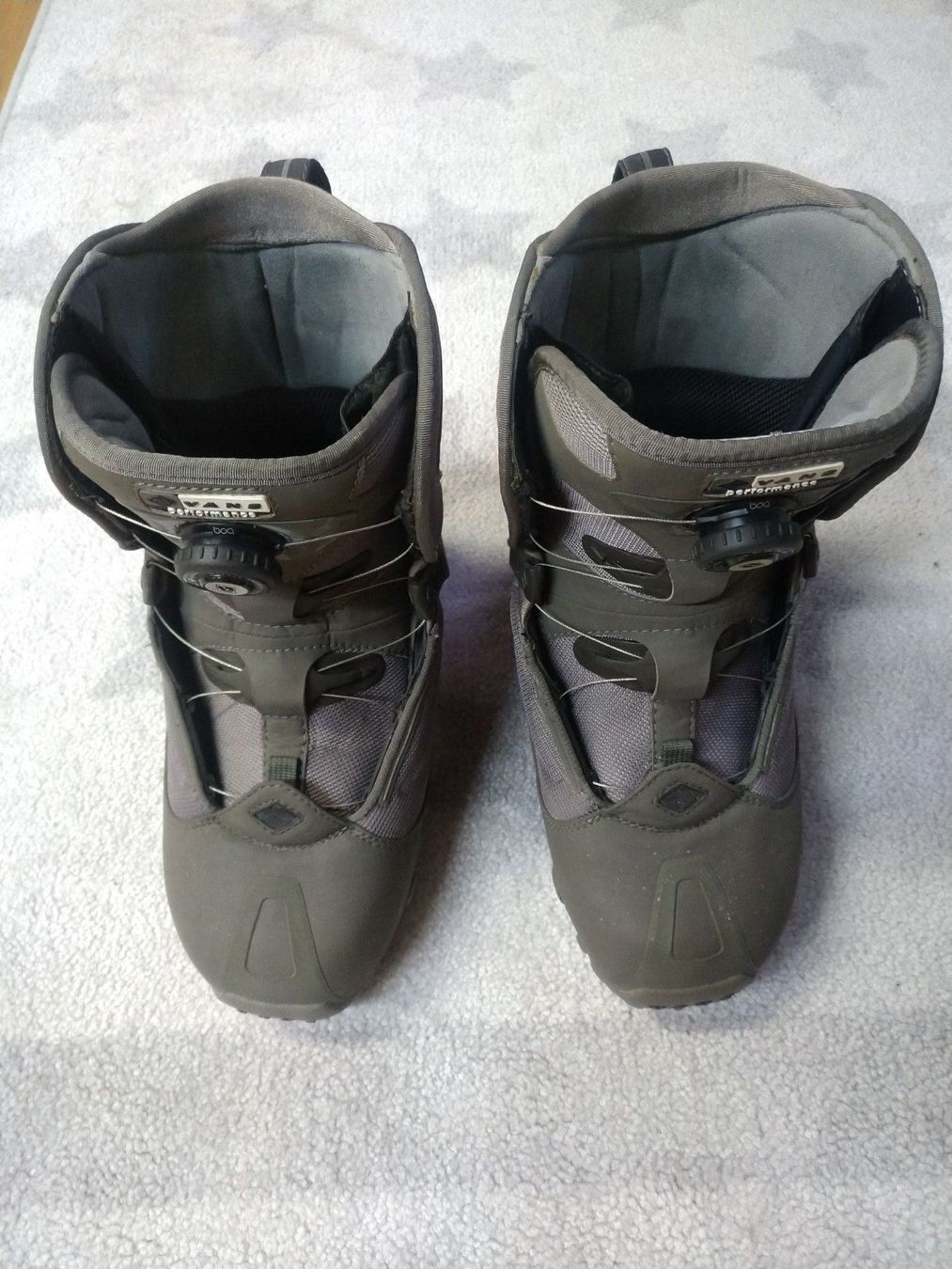 Vans Scarpe da uomo: Neue Vans Snowboardschuhe Omni Boa – Nuovo (secondo la descrizione) da Dierikon venduto da tasticfantastic