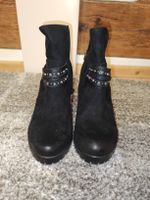 Hohe Schuhe Gr. 38