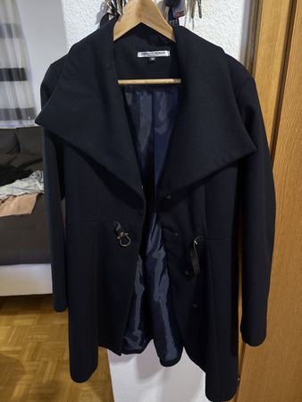 Carbono Woman Winter Mantel, Grösse 40, Schwarz, Top!