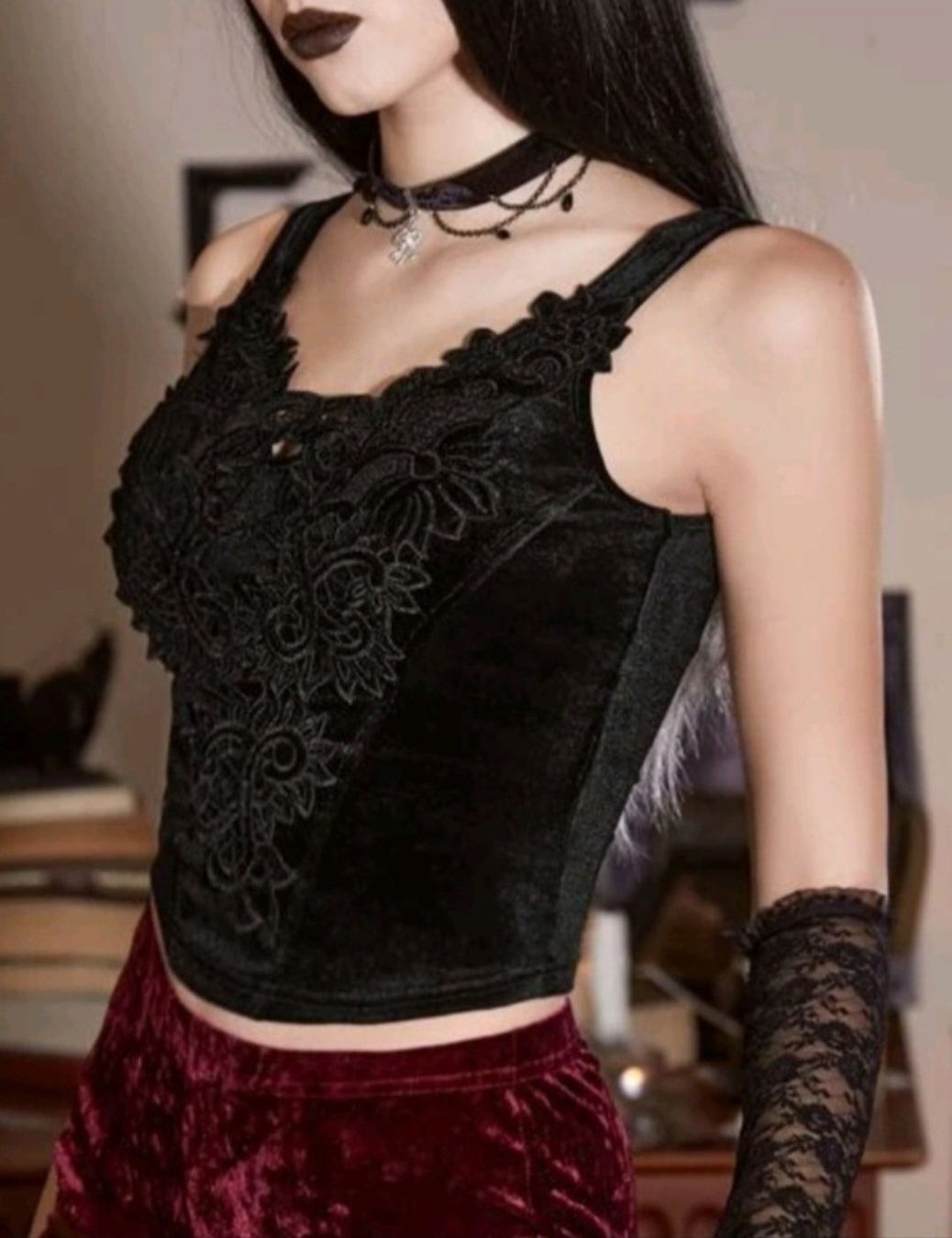Top: Gothic Samtop Gr S *neu* – Nuovo (secondo la descrizione) da Münsingen venduto da BlackTears-3 1