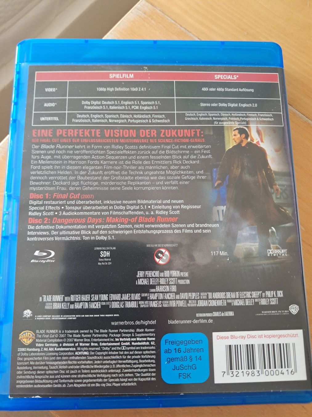 Tous les DVDs: Blade Runner Final Cut 2-Disc Blu-ray Special Edition – D'occasion à Zürich par Oi_love_Oilas81 1