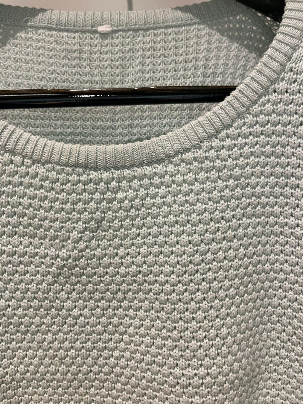 Pullover & Sweatshirts: Heller Strickpullover, Grösse S – Gebraucht aus Rheineck von FGeissler 1