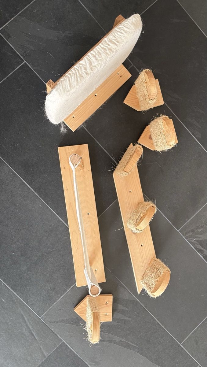 Tiragraffi: Kletterwand Katzen – Usato da Urtenen-Schönbühl venduto da selsells 2