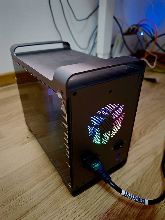 Dischi rigidi: Yottamaster 5-Bay External Hard Drive Enclosure  USB 3.0 – Usato da Zug venduto da ric_m2pn 1
