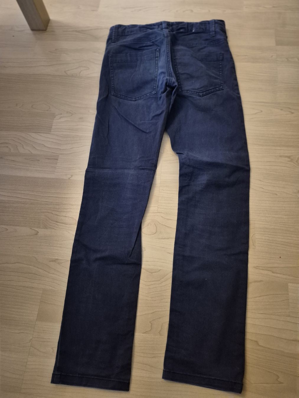 Pantaloni: Hose Jungen Grösse 152 – Usato da Oberweningen venduto da Bumblebee2 1