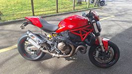 Monster 821  5500km, MFK, Zahnrieme, Service