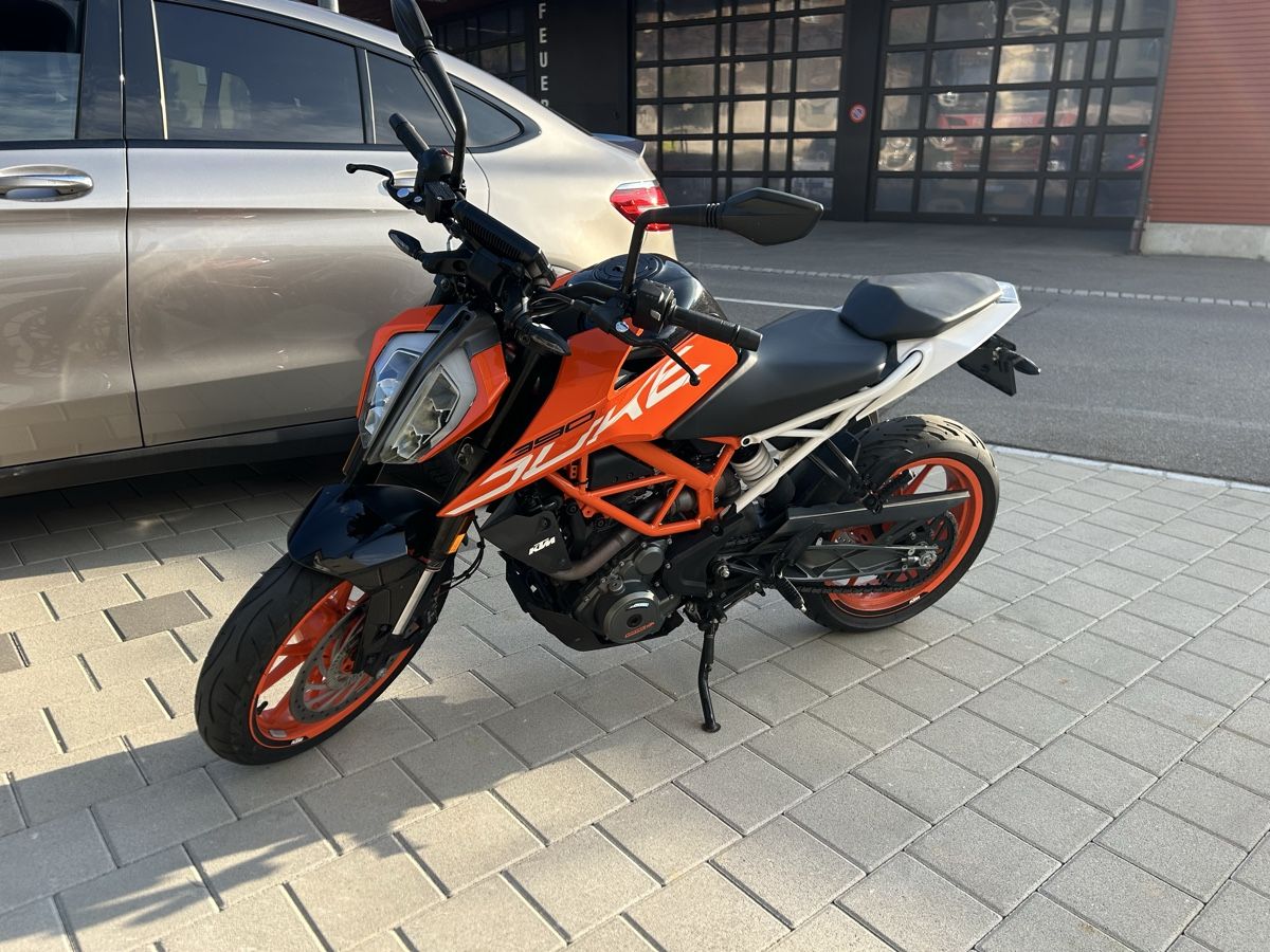 KTM Strasse: Ktm Duke 390 – Gebraucht aus Bürglen TG von baj_66r7