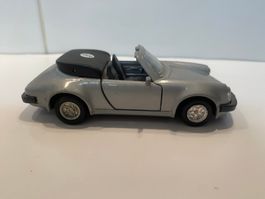 Porsche 911SC McToy 1-36 Rückzugsmotor Türen öffnen 472
