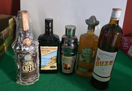 DIEVERSE SPIRITOSEN  NEU UNGEÖFFNET 5 Fl.
