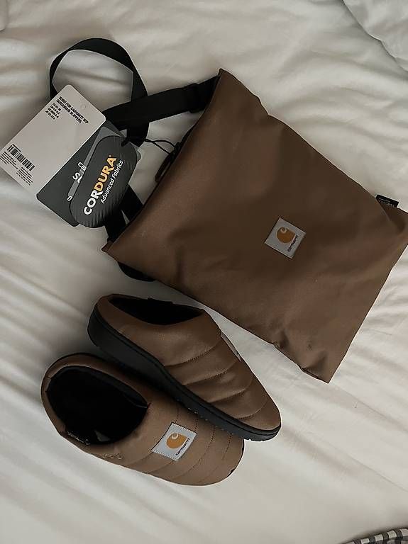 Carhartt Herrenschuhe: Carhartt Slippers – Gebraucht aus Zürich von BelindaLinda 1
