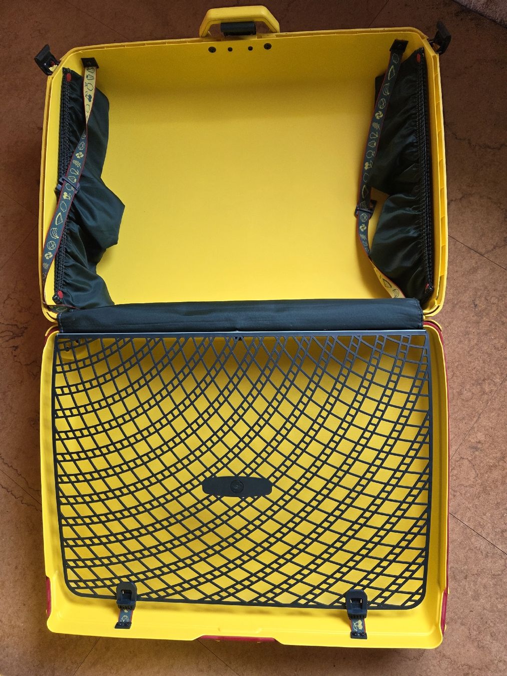 Samsonite Valigie: 2 Samsonite Hartschalenkoffer – Usato da Rotkreuz venduto da Taste91 6