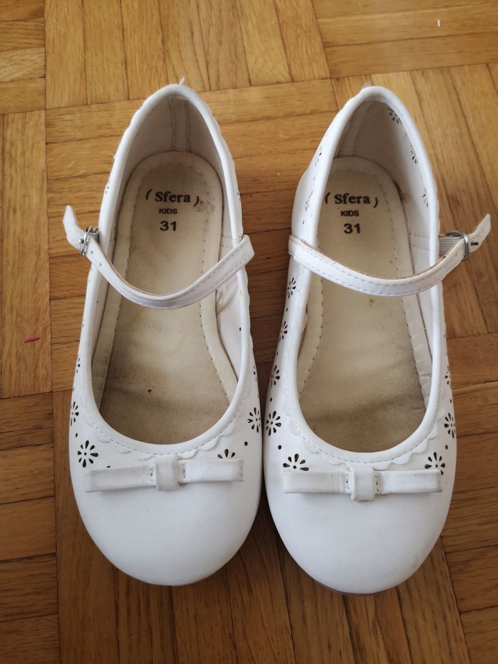 Scarpe per ragazze: Schuhe / Chaussures Ballerine 31 – Usato da Onex venduto da Genevois85