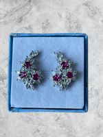Boucles d'oreilles avec rubis