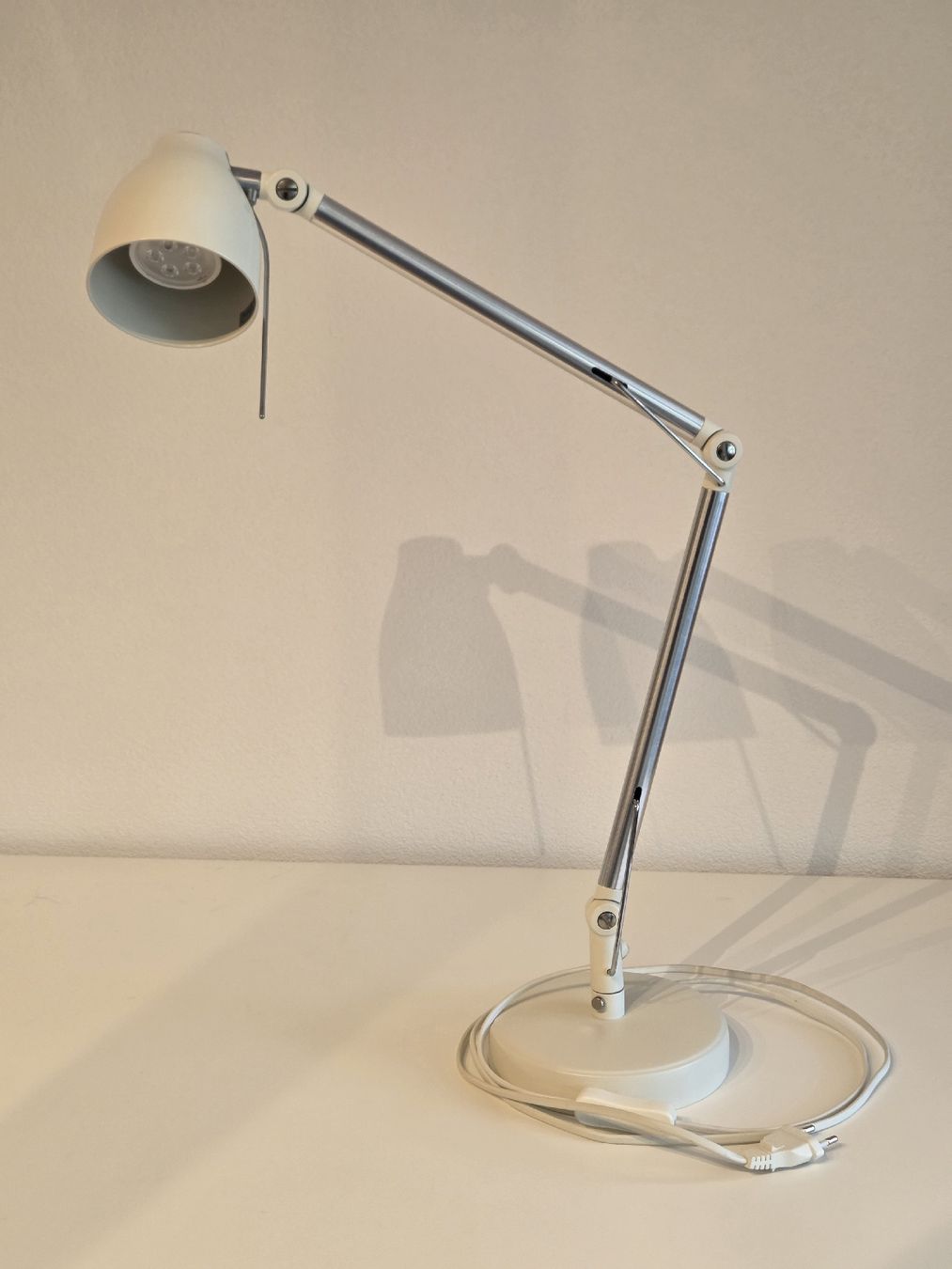 Lampen: Tischlampe – Gebraucht aus Zofingen von Meli4you