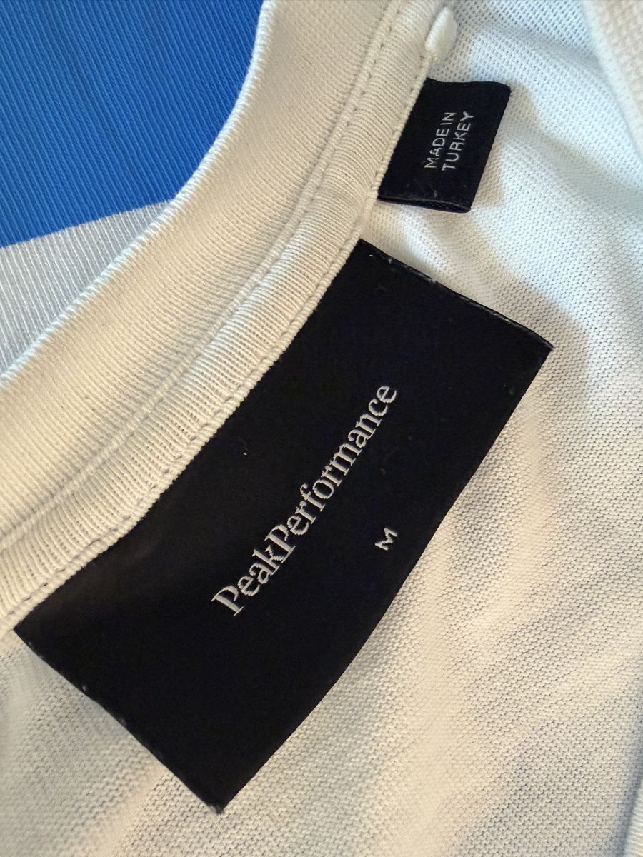 Peak Performance T-shirt: Peak Performance T-Shirt Weiss Grösse M – Nuovo (secondo la descrizione) da Luzern venduto da Toko77 3