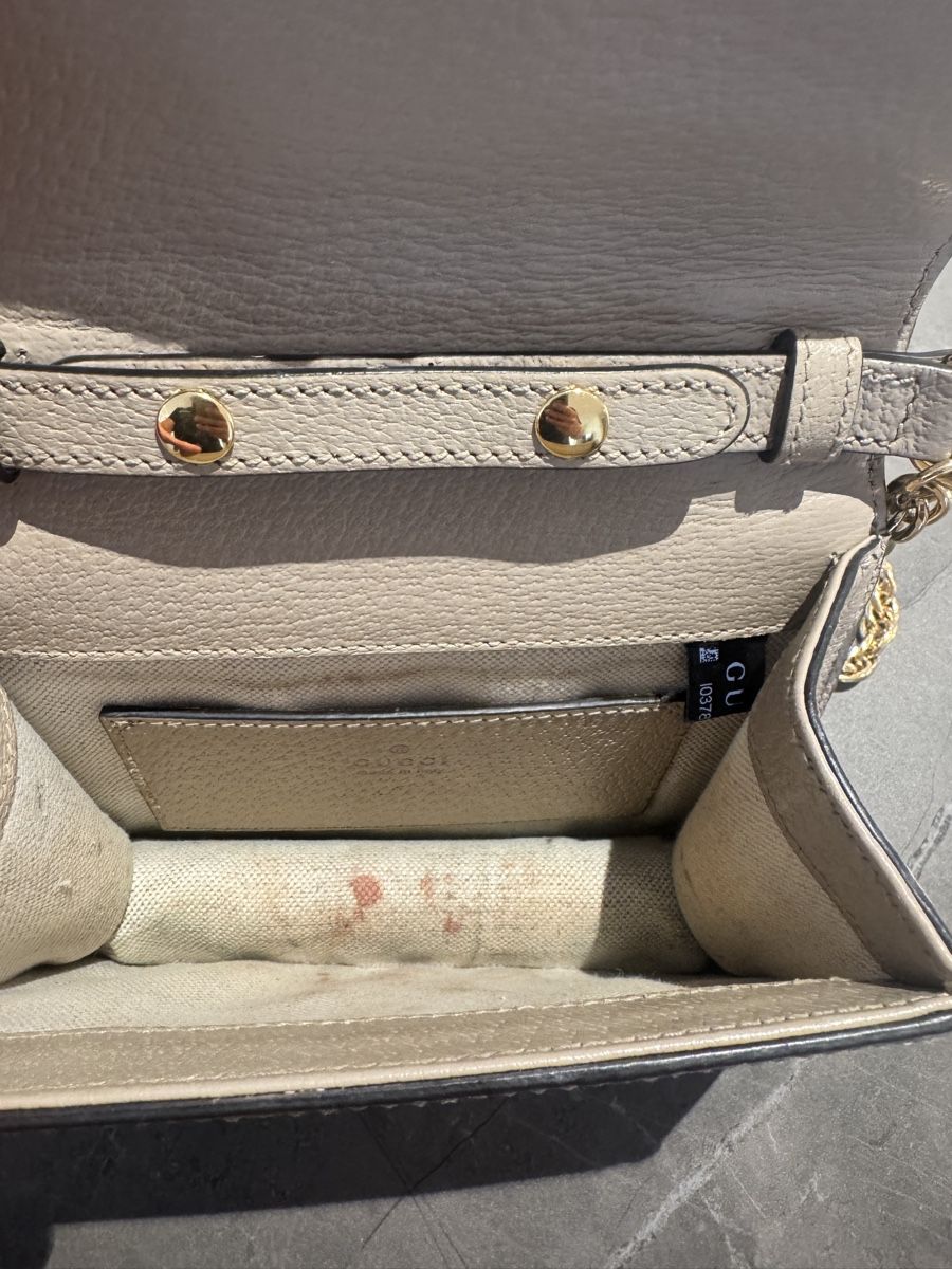 Gucci Borse da donna: Gucci Tasche beige mit GG Muster – Usato da Schindellegi venduto da Leormn_ch 6