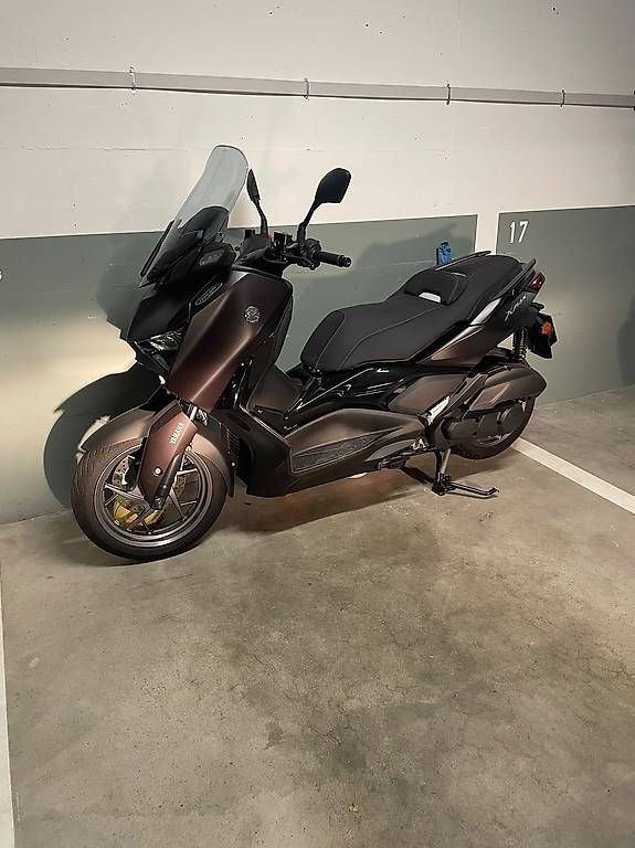 Scooters: Yamaha XMax 125 Tech Max – Gebraucht aus Jona von ramiz93