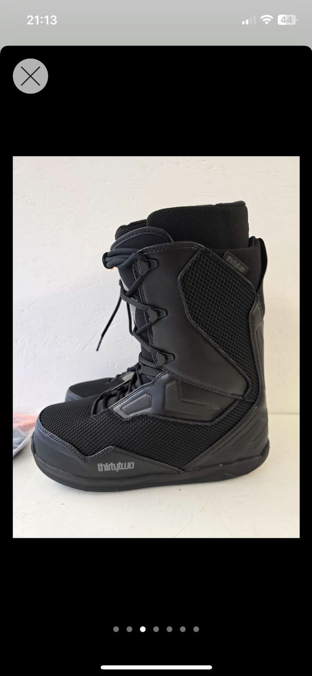 Scarpe da uomo: Bottes de snowboard neuves, taille 44.5 – Nuovo e nell'imballaggio originale da Adliswil venduto da Martina.Zelenakova 2